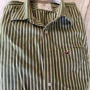 HOLLISTER NENS BUTTON UP DRESS SHIRT